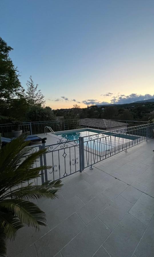 Appartement Villa D'Aurore Le Rouret Kültér fotó